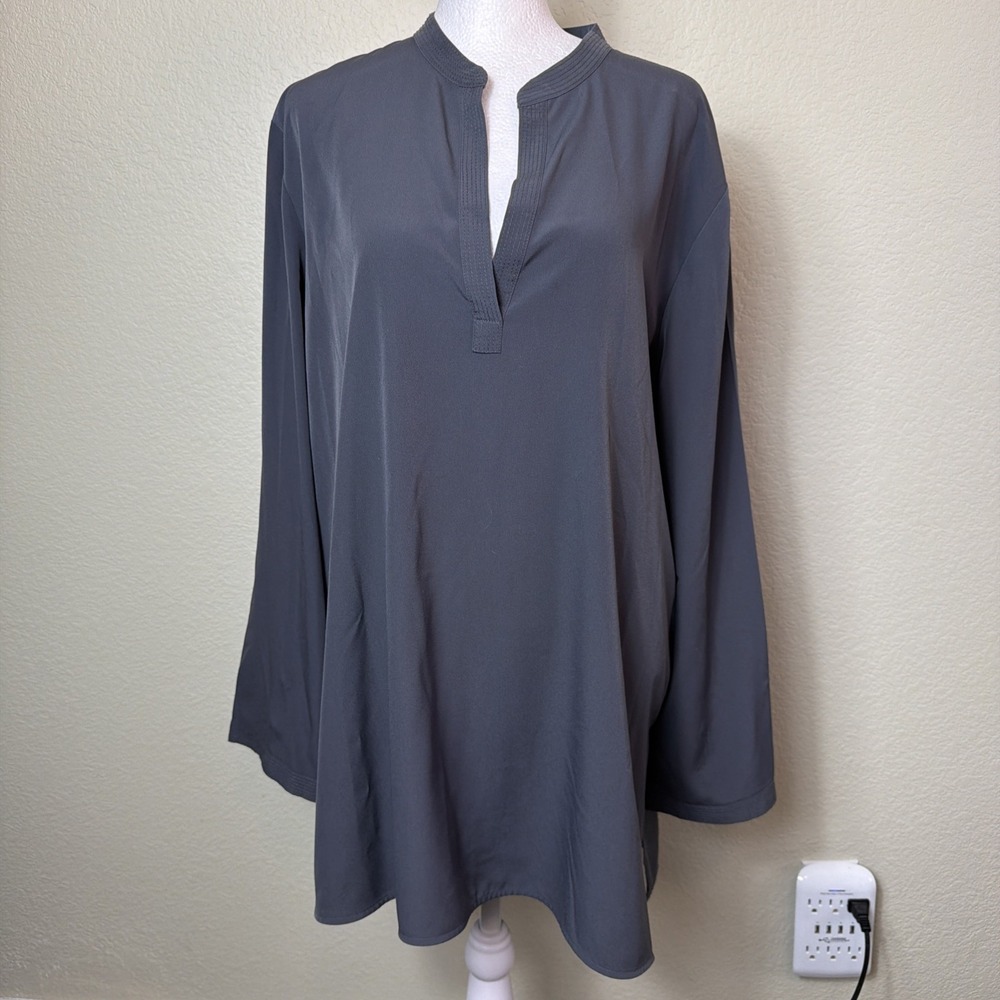 Ann Taylor Blouse XL Gray Split Neck Long Sleeve Tunic Top Polyester Shirt Work